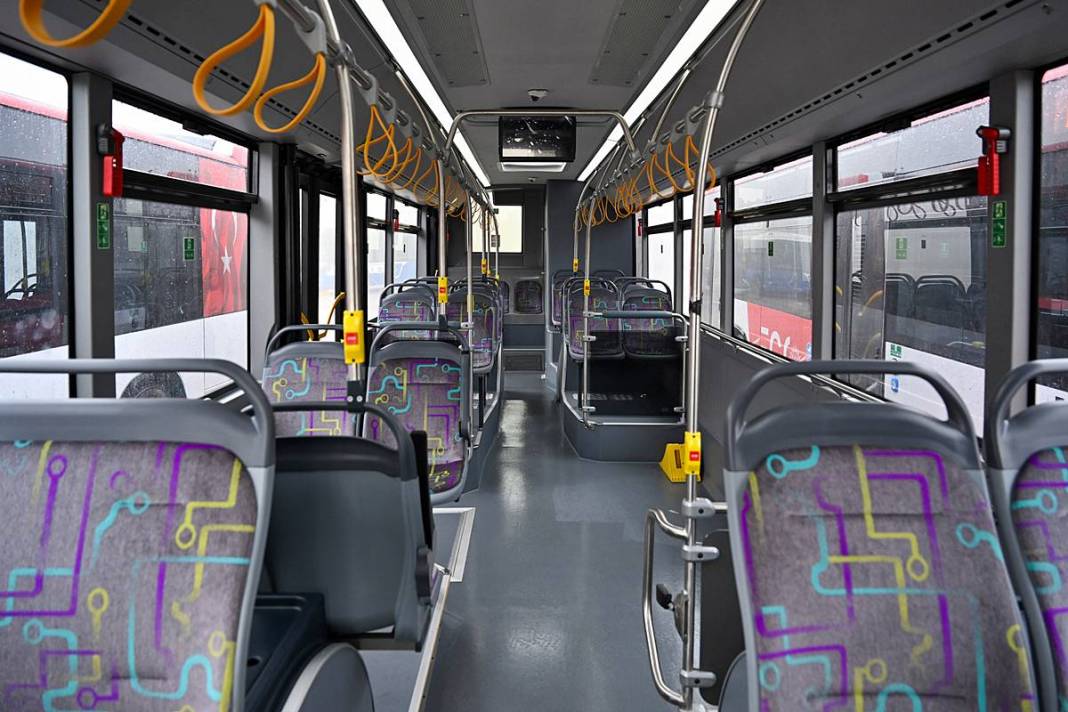 Durakta bekleme süreleri azalıyor: Yeni EGO otobüsleri göreve başladı 7